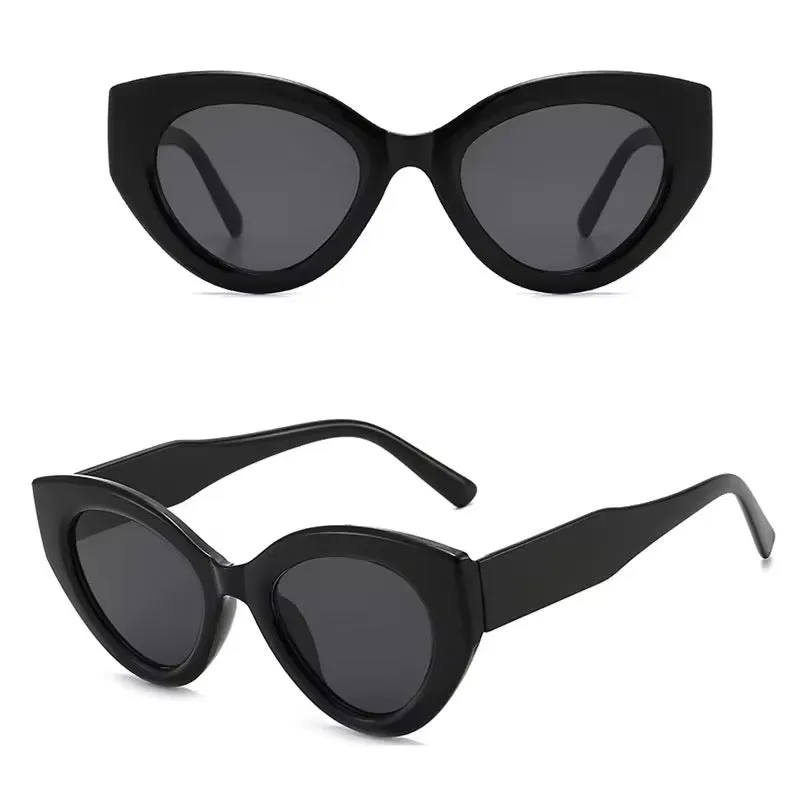 نظارات نساائيه كلاسيكية - Classic women's glasses
