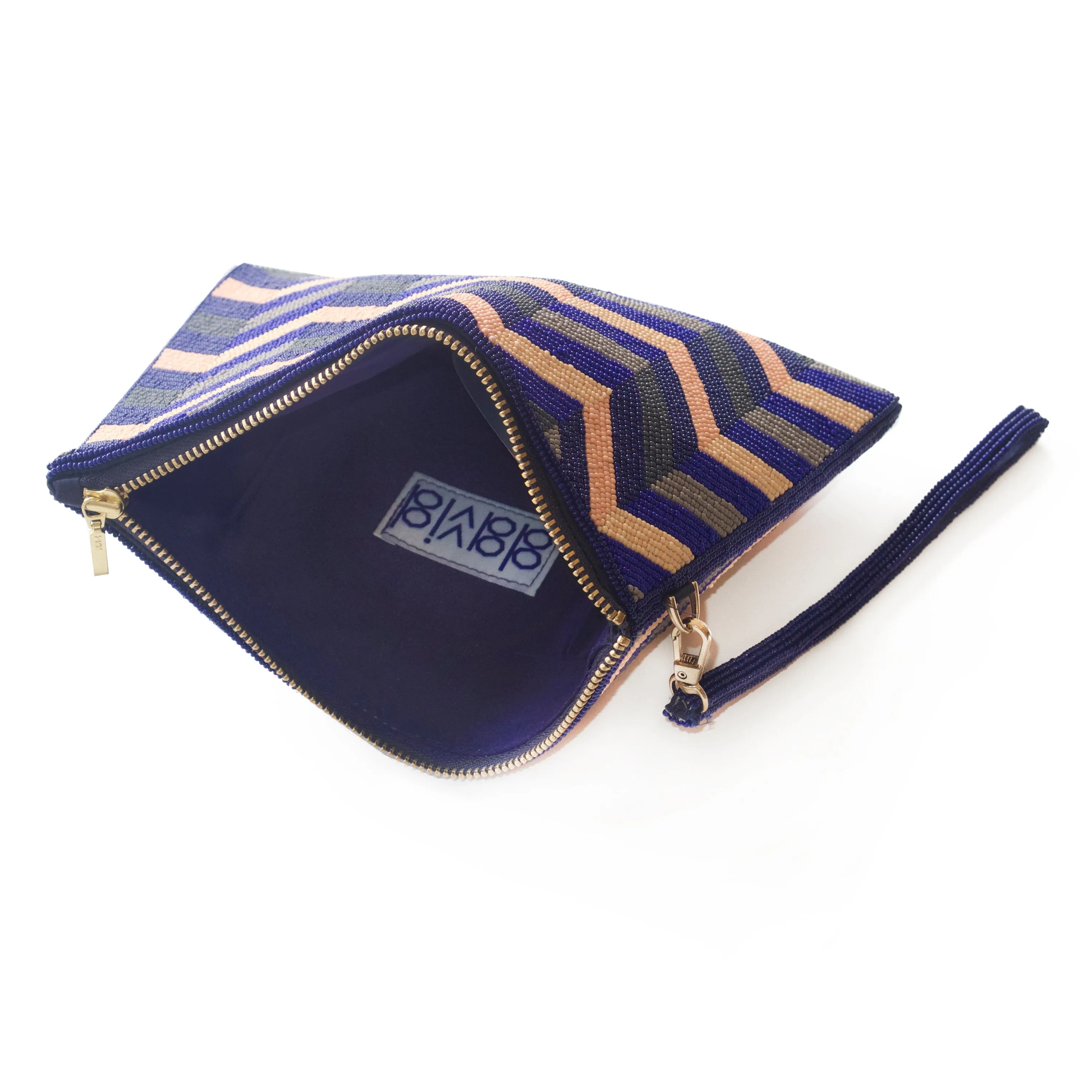 Beaded clutch, DD Steps