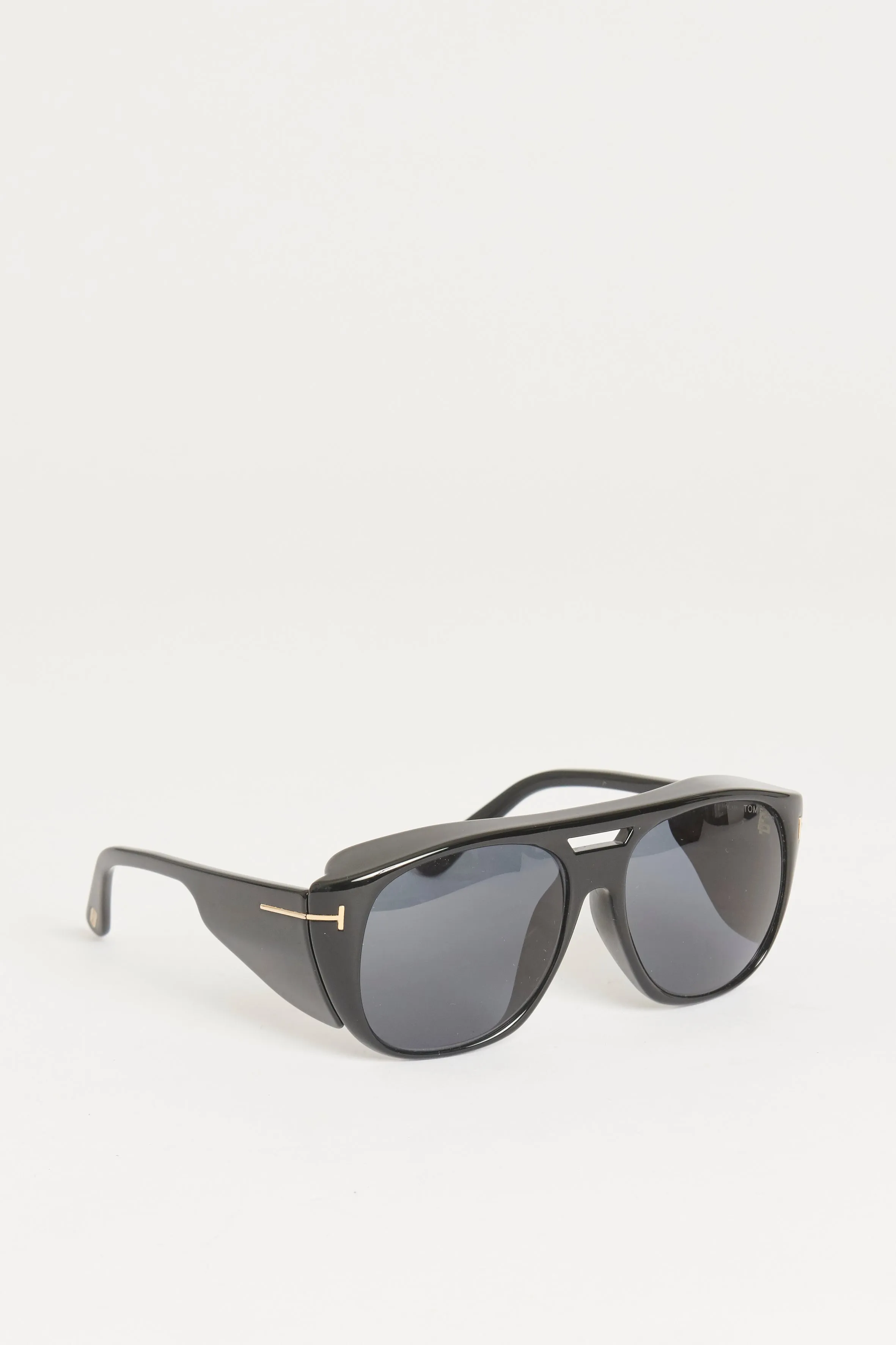 Black Fender FT799 01A 59 16 Preowned Sunglasses
