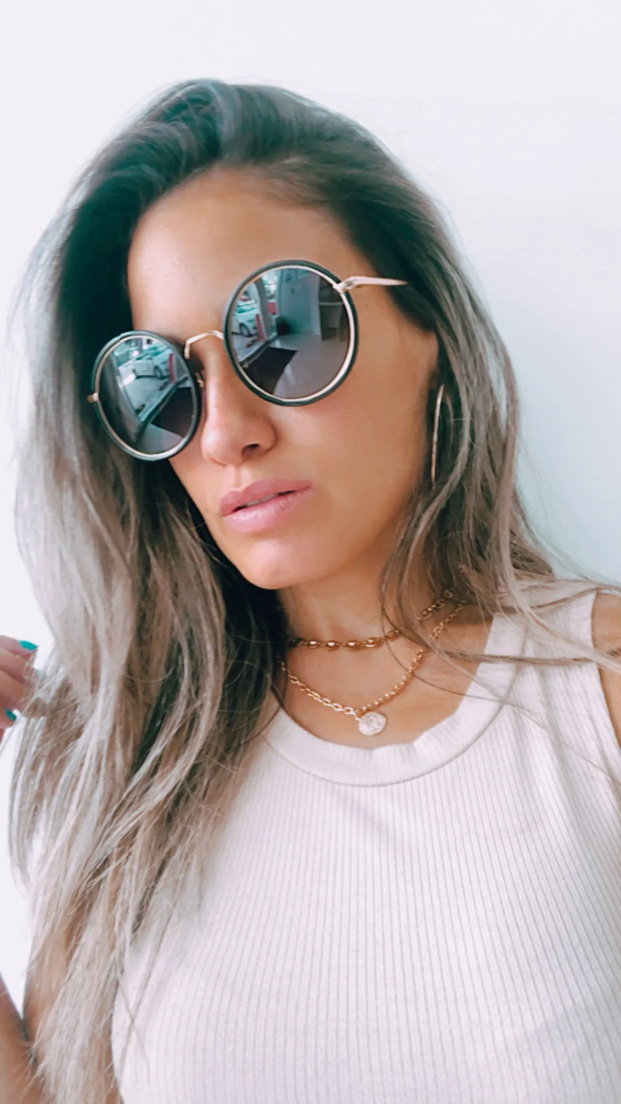 See It Through Gold & Black Round Sunglasses