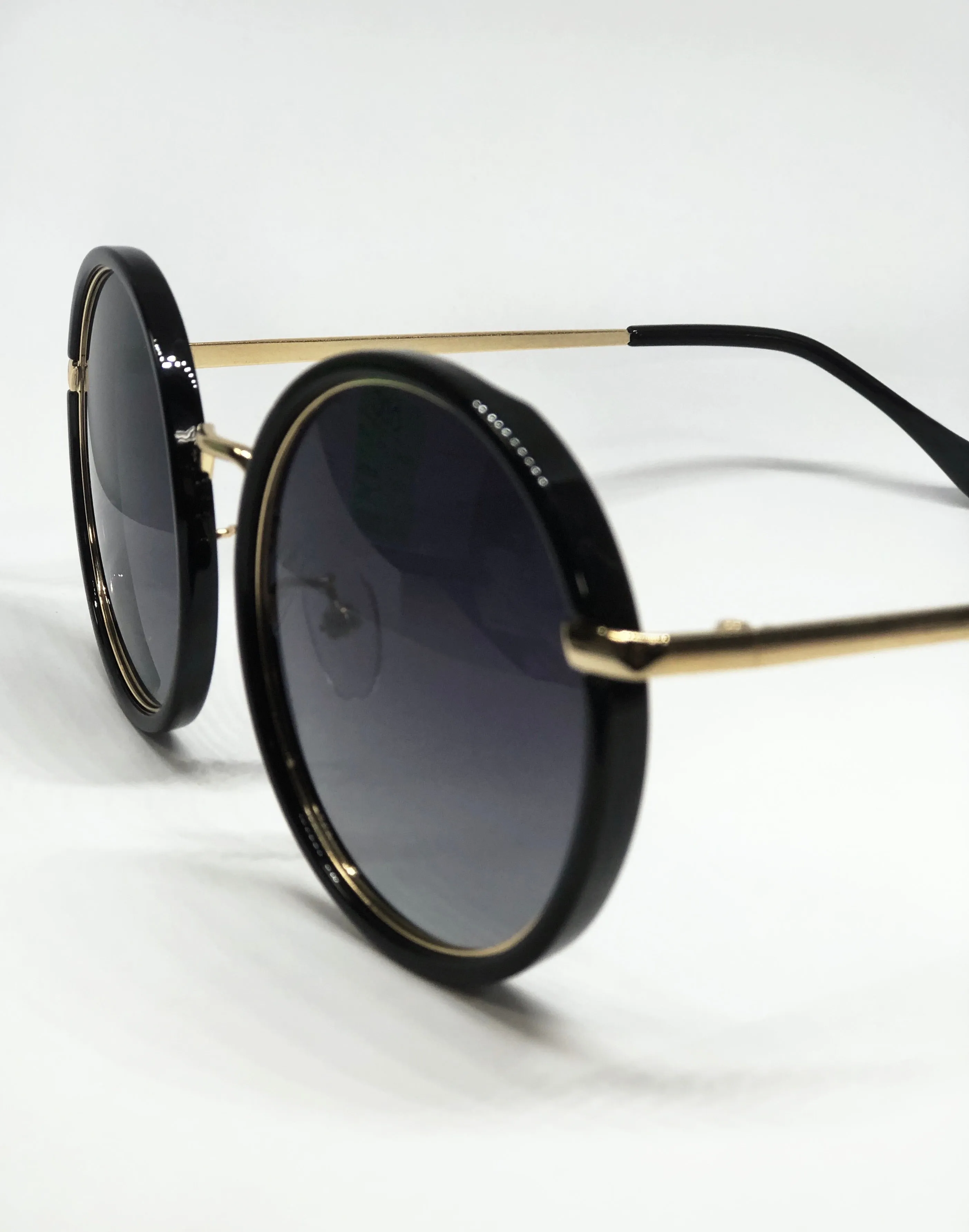See It Through Gold & Black Round Sunglasses