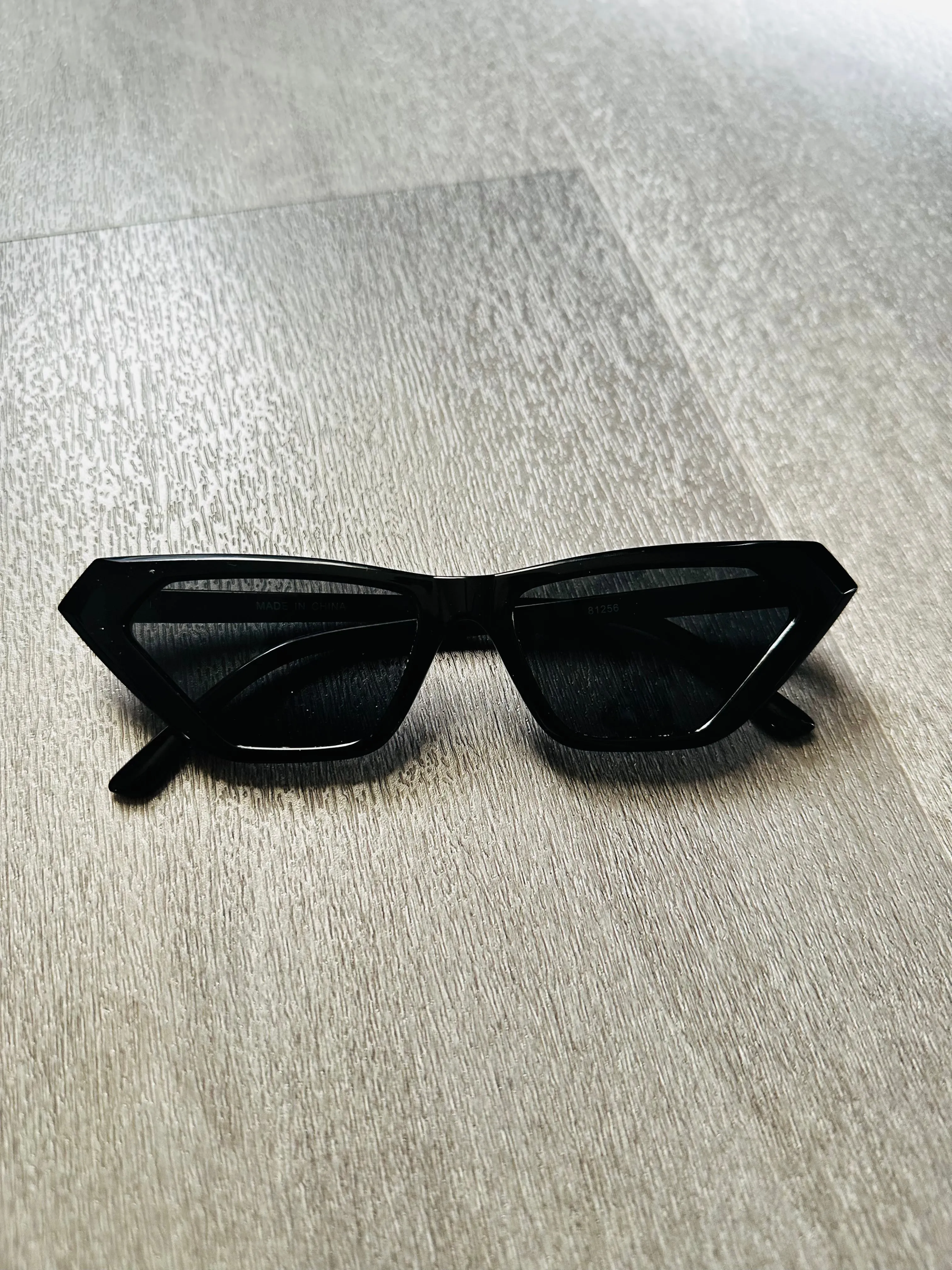 Vogue Sunnies UV 400 Protection Tinted Triangle Retro Cat Eye Sunglasses